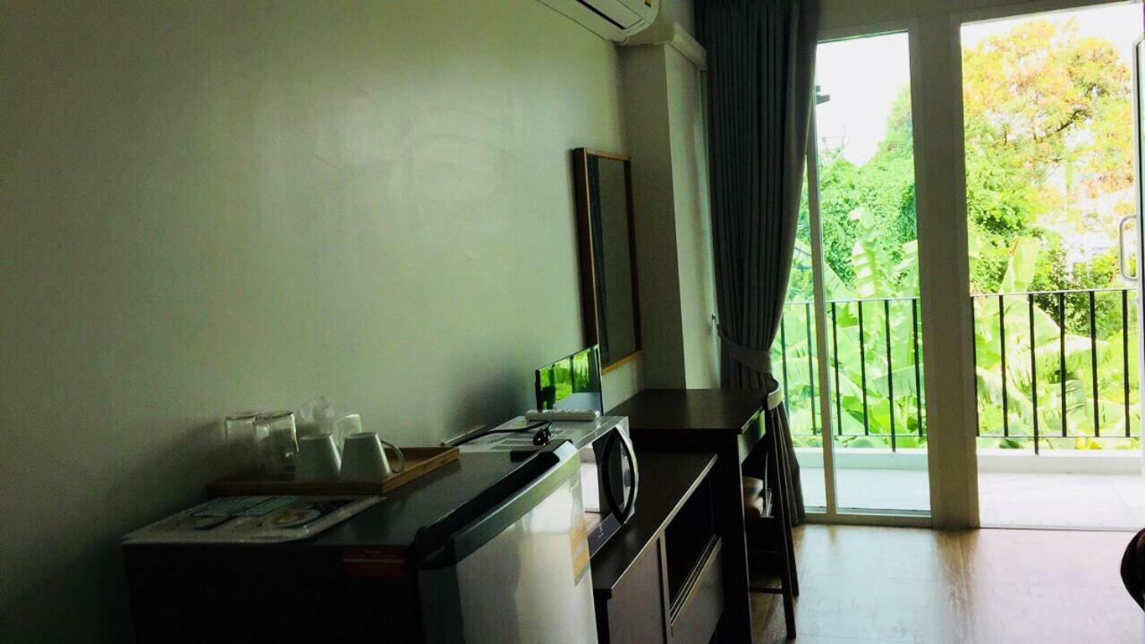 Teak Villa Bangkok Esterno foto