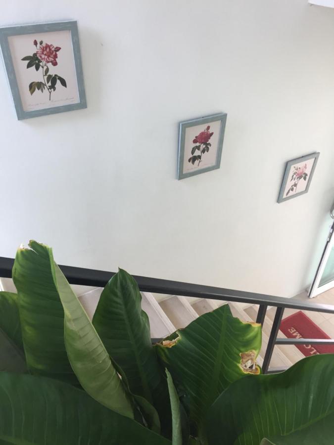 Teak Villa Bangkok Esterno foto